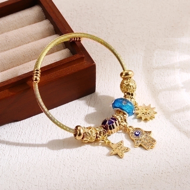 Elegant Cute Palm Star Moon 304 Stainless Steel Alloy Rhinestones Bangle In Bulk