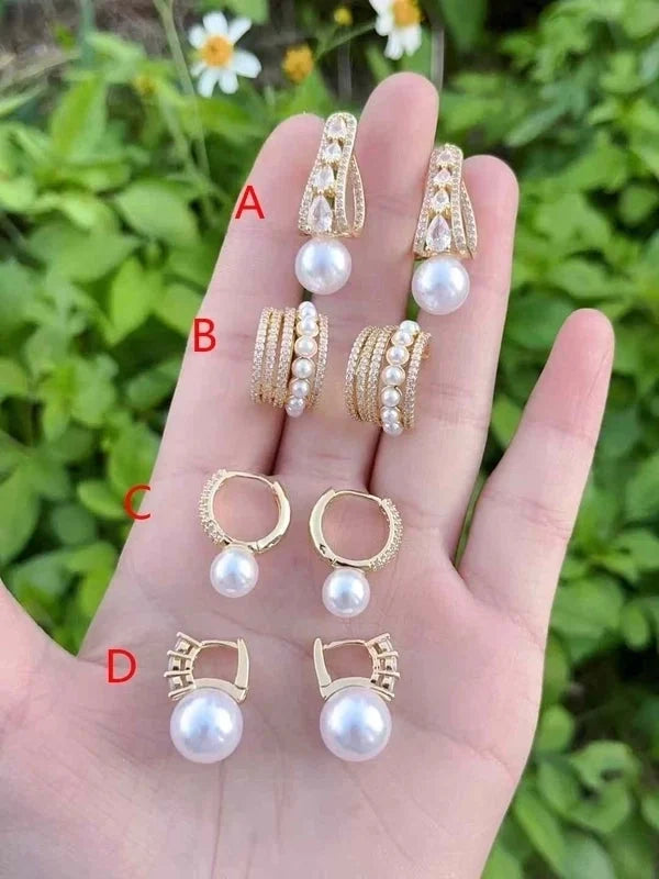 1 Pair/Package Modern Style Minimalist Round Polishing Copper Acrylic Pearl Zircon 18K Gold Plated Earrings
