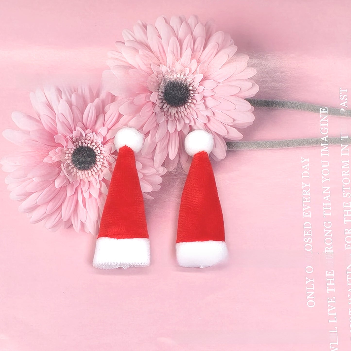 2 Pieces Christmas Hot-selling Decoration Mini Christmas Hat Knitted Hat Trendy Toy Plush Doll Accessories