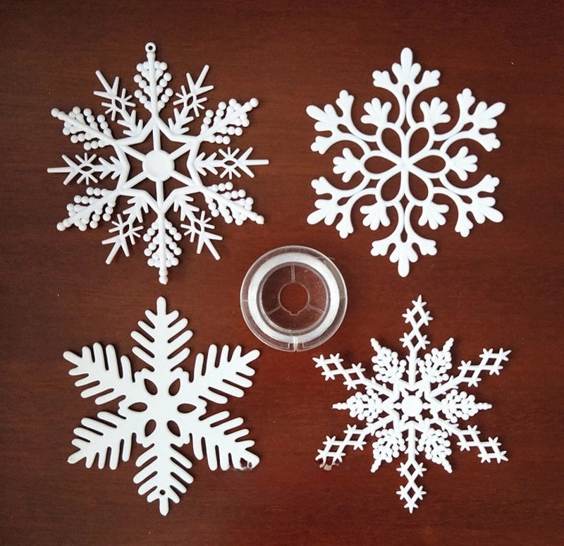 4 Plastic White Christmas Snowflake Film Festival Site Christmas Decoration Props Snowflake Hanging 10cm