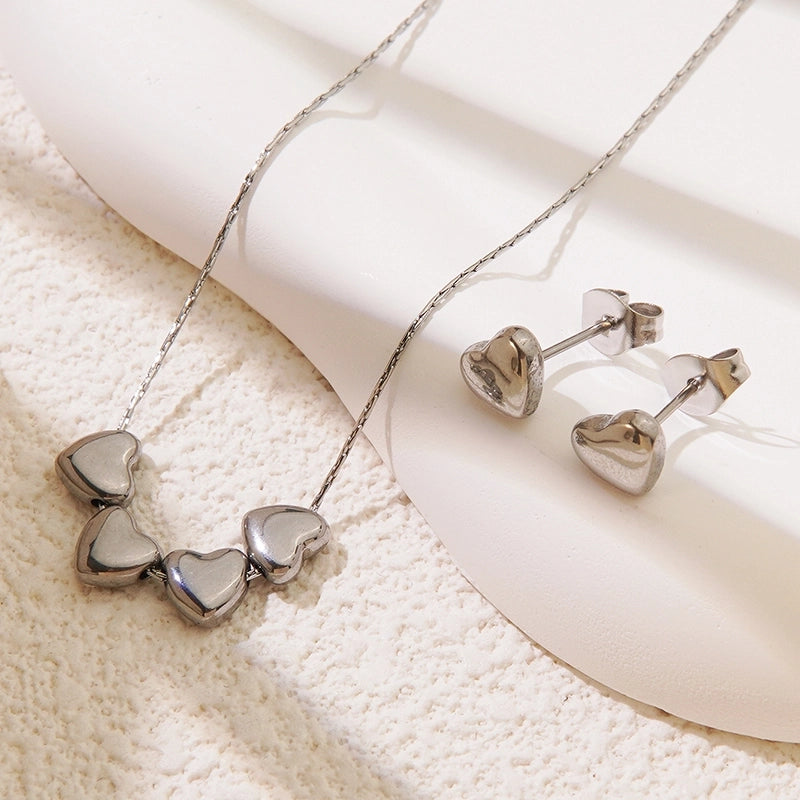 Princess Classic Style Heart Shape 304 Stainless Steel 18K Gold Plated Pendant Necklace