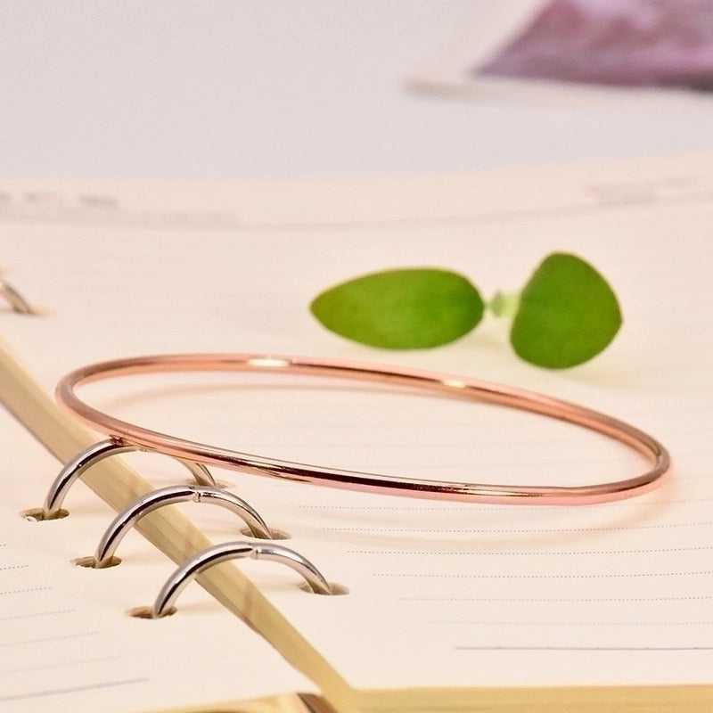 Minimalist Solid Color Stainless Steel Bangle In Bulk