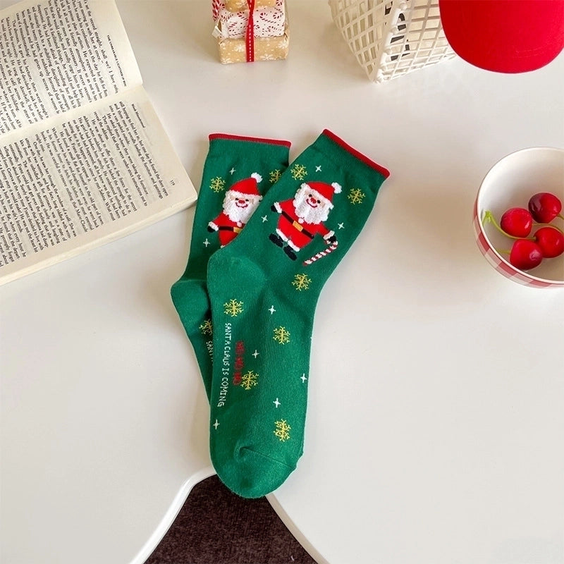 Christmas Cartoon Style Women's Christmas Tree Santa Claus Snowman Cotton Crew Socks A Pair