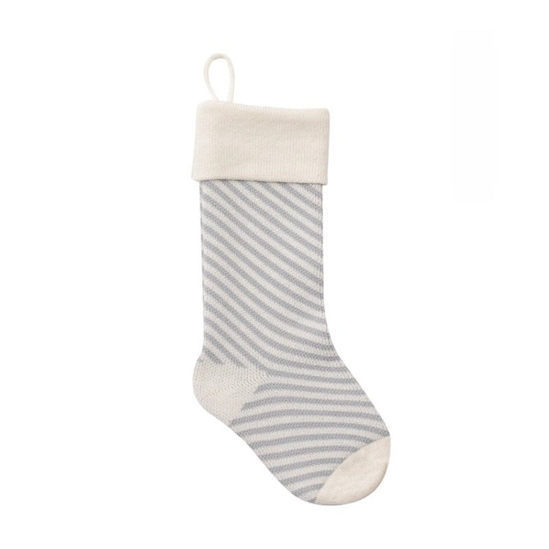 18 Amazon Knitted Christmas Gift Bag Decorative Stocking Wool Christmas Stocking Pendant Cane Candy Oblique Striped Gift Bag