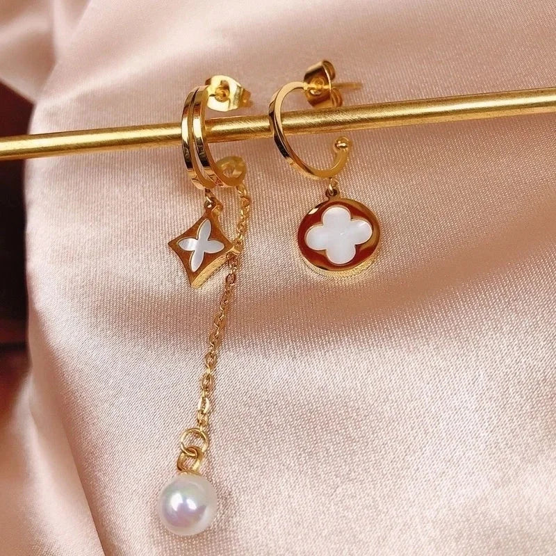 1 Pair Elegant Minimalist Commute Four Leaf Clover Inlay 304 Stainless Steel Acrylic Imitation Pearl 18K Gold Plated Ear Studs