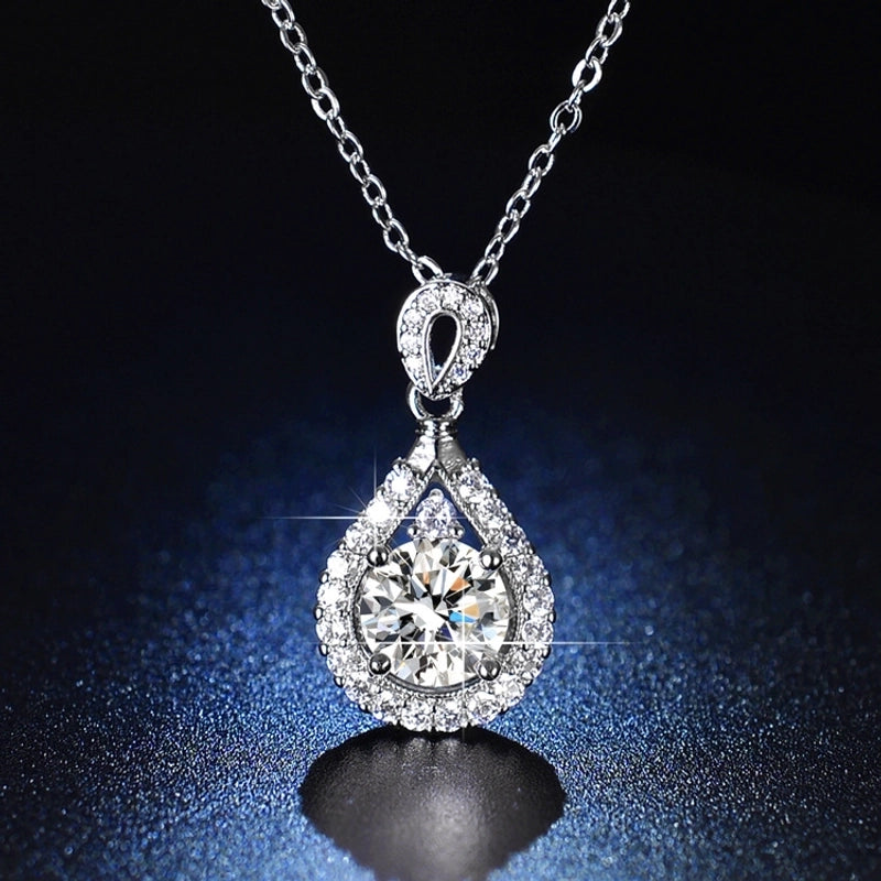 Shiny Geometric White Copper Inlay Rhinestones Pendant Necklace