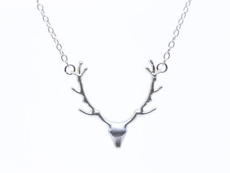 Simple Necklace Christmas Elk Reindeer Pendant Necklace Female Clavicle Chain Fawn Necklace