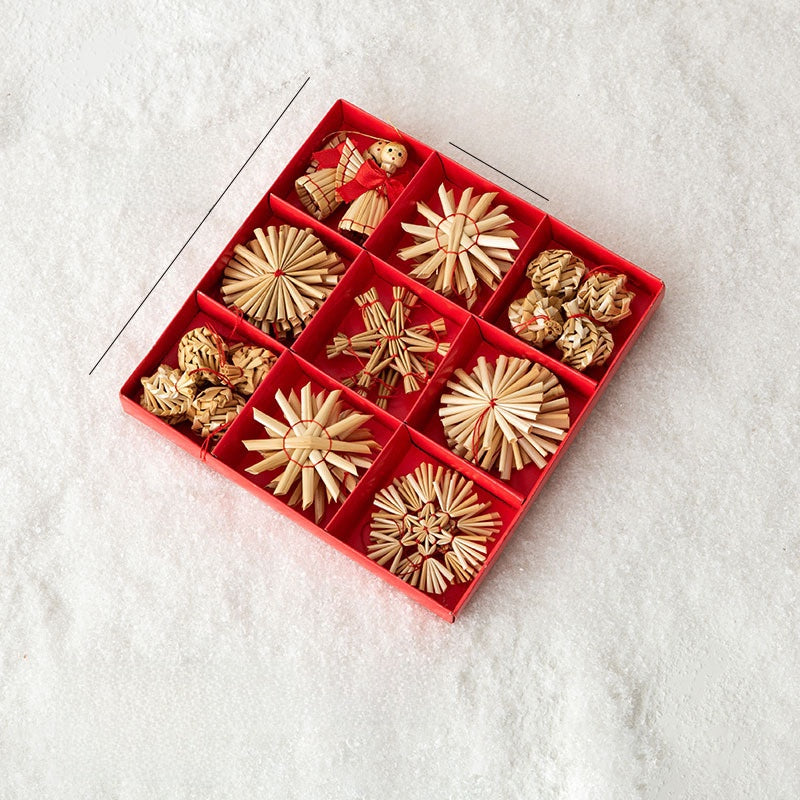 200 Boxes Hot Selling Natural Wheat Straw Handmade Five-pointed Star Snowflake Snowman Christmas Tree Pendant Christmas Decoration