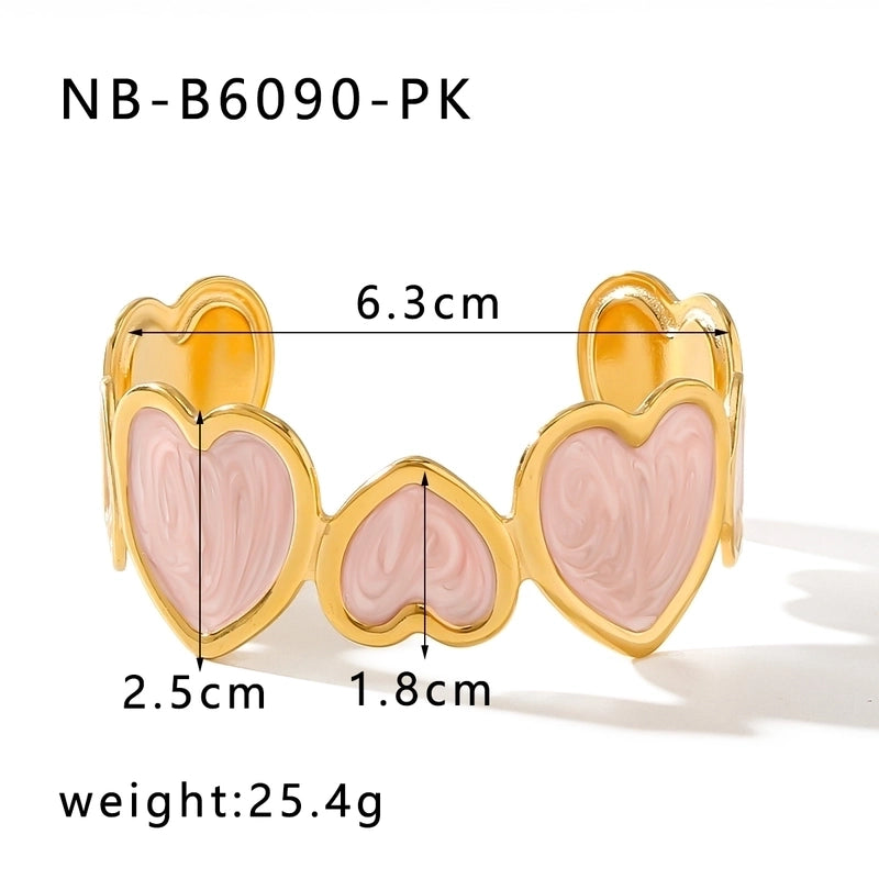 Classic Style C Shape Heart Shape 304 Stainless Steel 18K Gold Plated Cuff Bracelets In Bulk