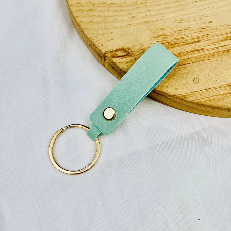 Creative Solid Color Pu Keychain Simple Couple Leather Car Key Ring Metal Universal Bag Strap Buckle Office Culture Accessories