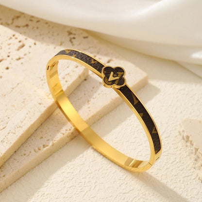 Minimalist Classic Style Knot Titanium Steel 18K Gold Plated Bangle In Bulk