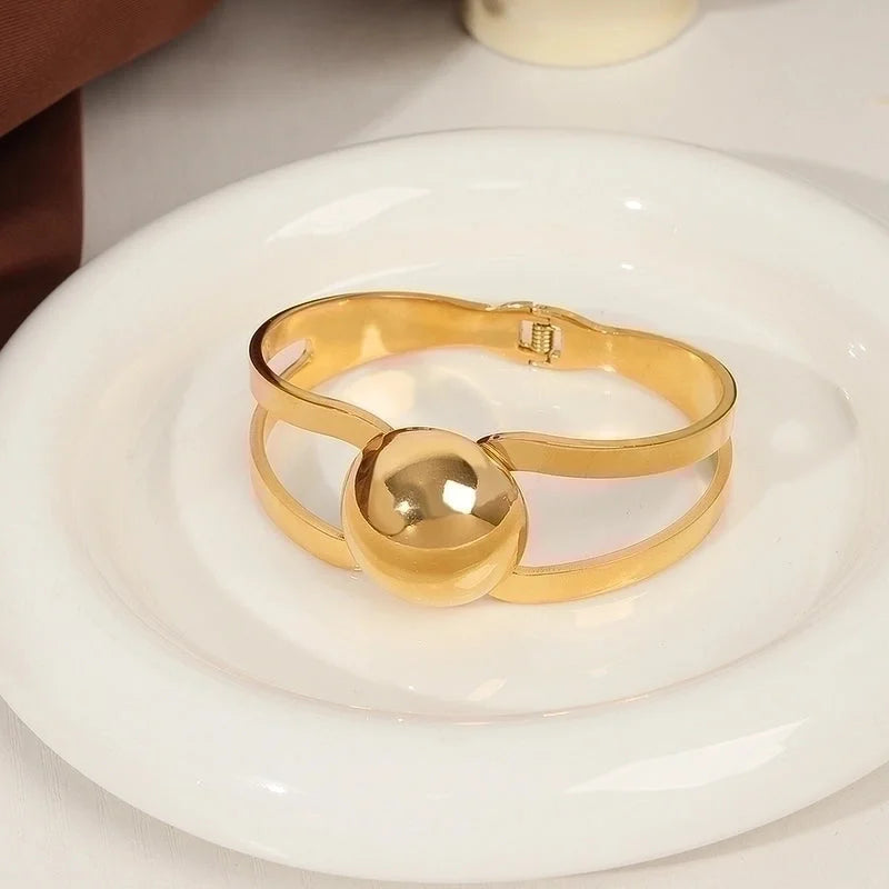 Casual Minimalist Round Titanium Steel 18K Gold Plated Bangle In Bulk