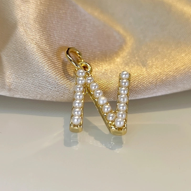 Fashion Letter Imitation Pearl Freshwater Pearl Copper Necklace