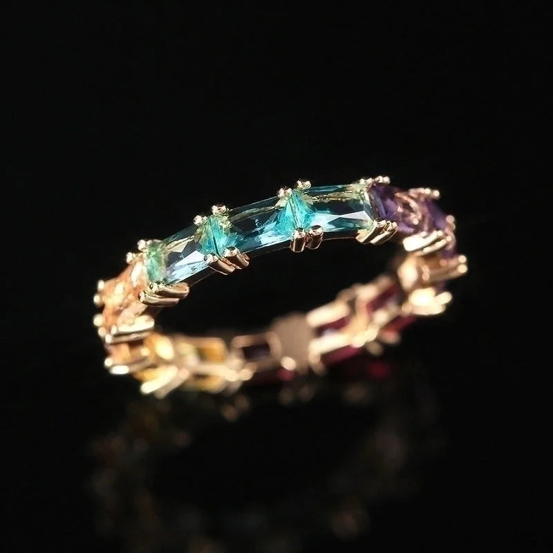 Exquisite Fashion Iridescent Zircon Ladies Copper Fine Rings