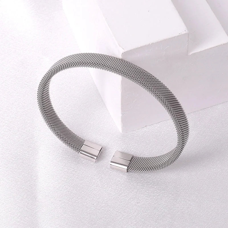 Casual Minimalist Solid Color Stainless Steel Plating Bangle