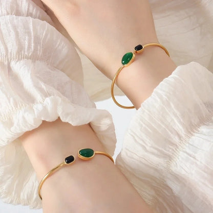Elegant Oval Titanium Steel 18K Gold Plated Agate Cuff Bracelets In Bulk
