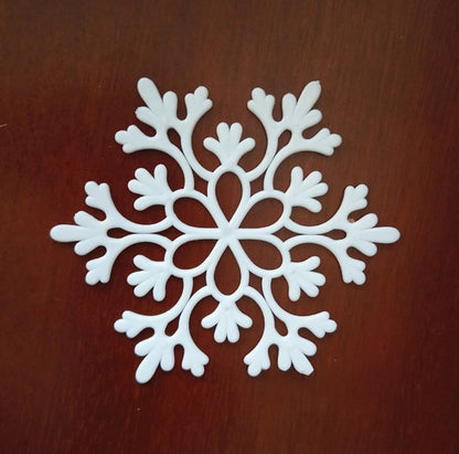 4 Plastic White Christmas Snowflake Film Festival Site Christmas Decoration Props Snowflake Hanging 10cm
