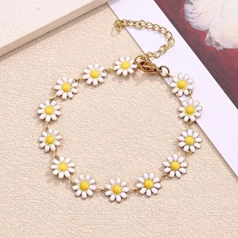 Bohemian Minimalist IG Style Simple Flower Petal 304 Stainless Steel 18K Gold Plated Bracelets In Bulk