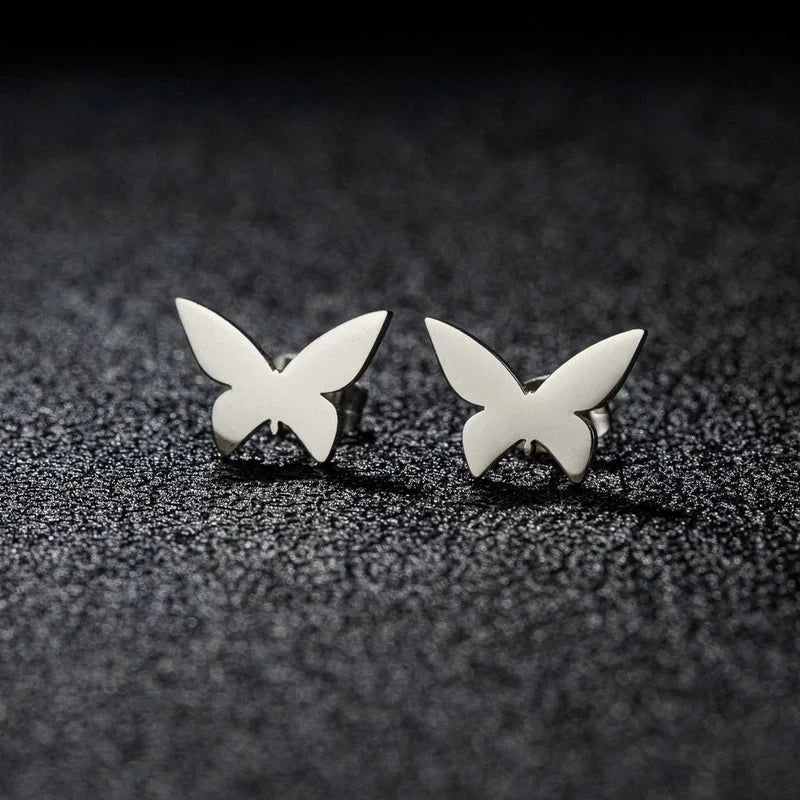 1 Pair Sweet Minimalist Artistic Heart Shape Butterfly Polishing 304 Stainless Steel 18K Gold Plated Ear Studs