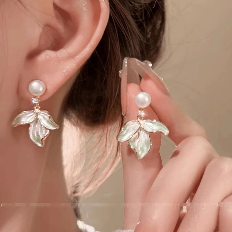 1 Pair Casual Minimalist Round Heart Shape Plating Inlay Copper Zircon Earrings