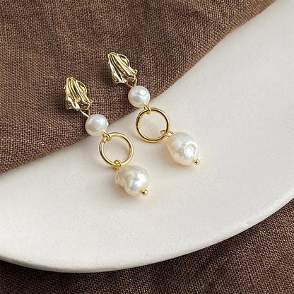 1 Pair Elegant Retro Geometric Freshwater Pearl Earrings