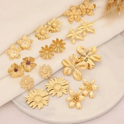 1 Pair Elegant Minimalist Sunflower Flower Plating 304 Stainless Steel 18K Gold Plated Ear Studs
