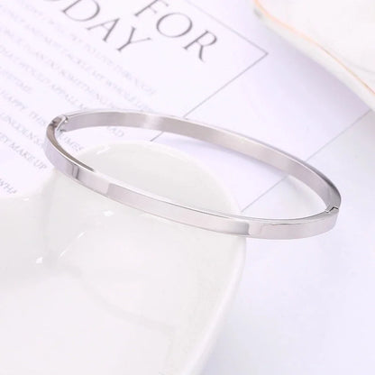 Modern Style Solid Color Stainless Steel 18k Gold Plated Bangle