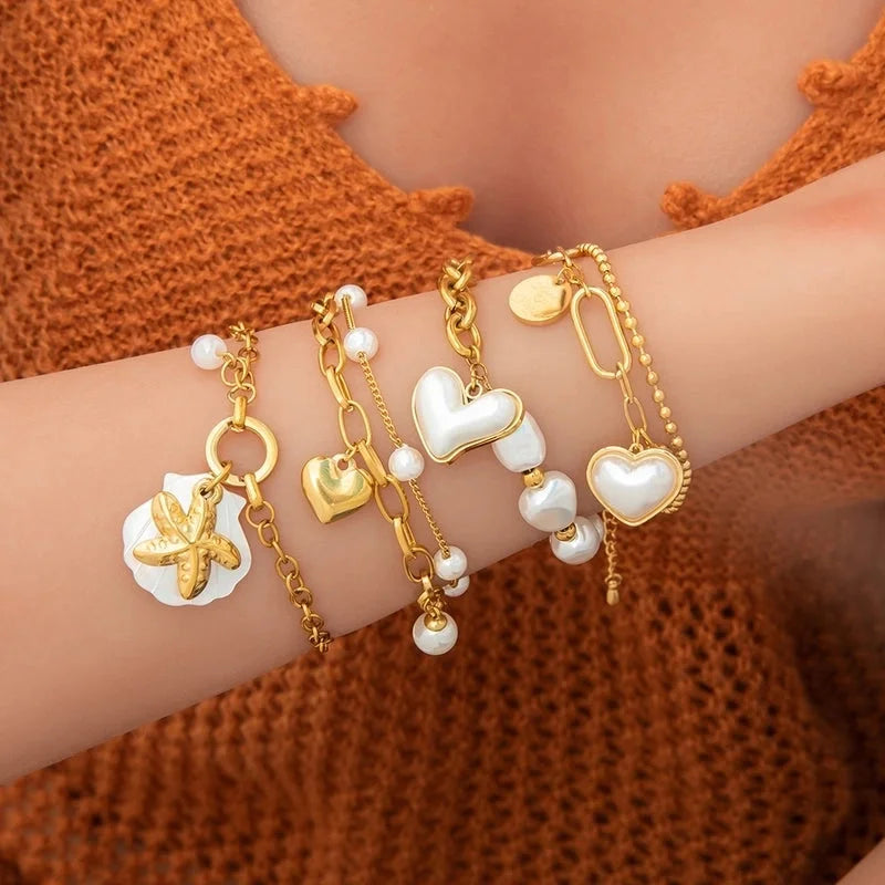 IG Style Sweet Heart Shape 304 Stainless Steel 18K Gold Plated Bracelets In Bulk
