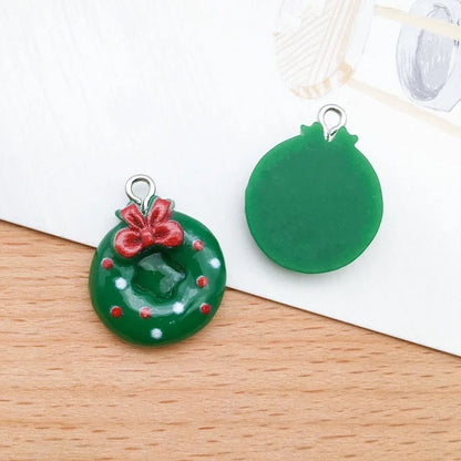 1 Piece 15 * 22mm 15 * 26mm 17 * 22mm Resin Christmas Tree Santa Claus Christmas Socks Pendant Jewelry Accessories