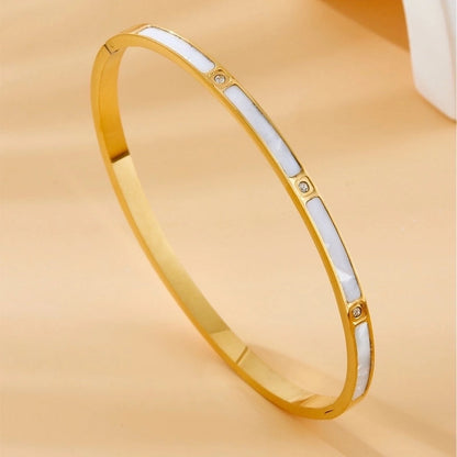 Elegant Geometric Round Titanium Steel 18K Gold Plated Rhinestones Shell Bangle In Bulk