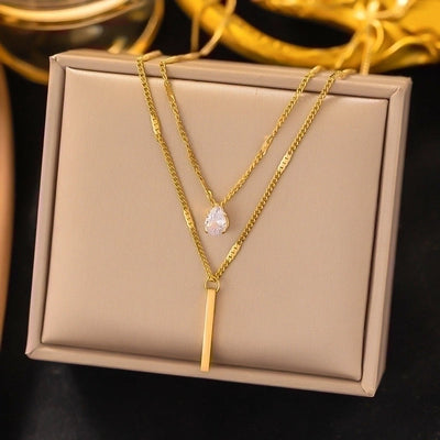 304 Stainless Steel 18K Gold Plated Minimalist Plating Inlay U Shape Heart Shape Acrylic Artificial Rhinestones Plastic Pendant Necklace