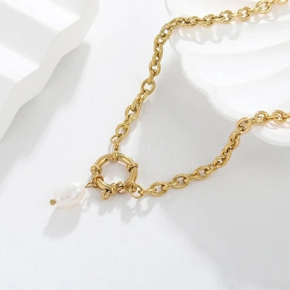 Elegant Circle 304 Stainless Steel 18K Gold Plated Buckle Pendant Necklace