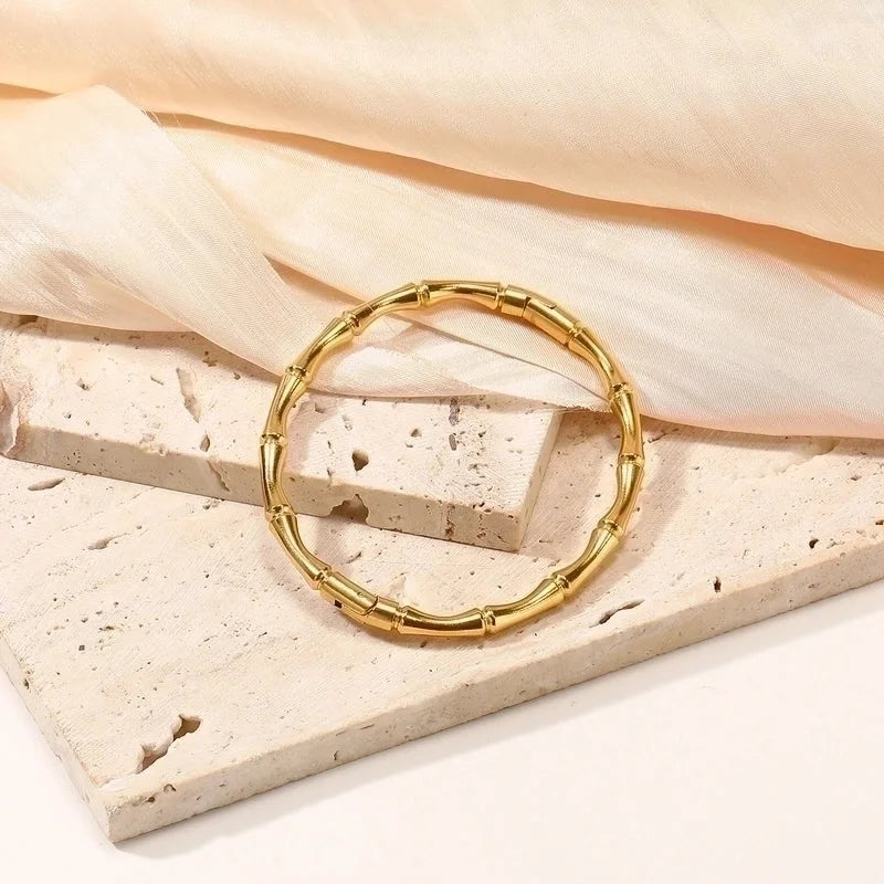 Minimalist Classic Style Geometric 304 Stainless Steel Silver Plated Bangle In Bulk