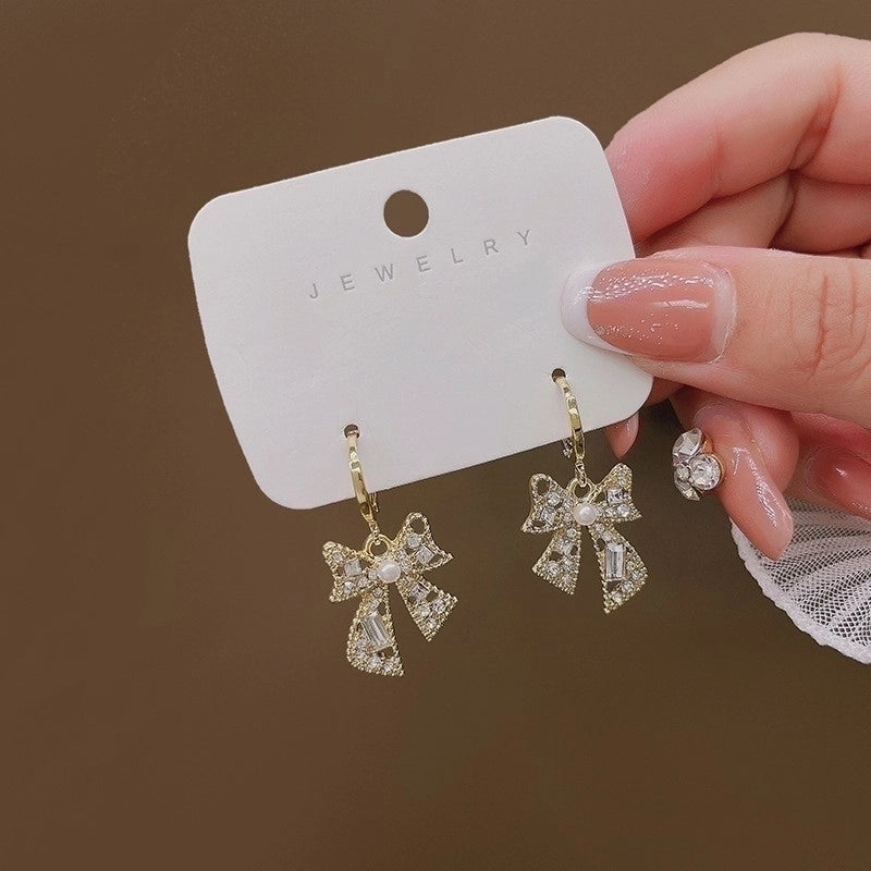 1 Pair Minimalist Geometric Plating Inlay Alloy Artificial Pearls Rhinestones Earrings