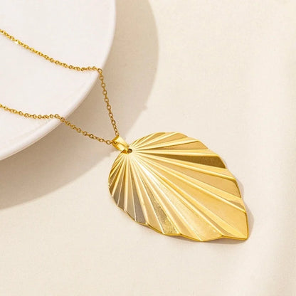 Minimalist Leaves 304 Stainless Steel Chain Pendant Necklace