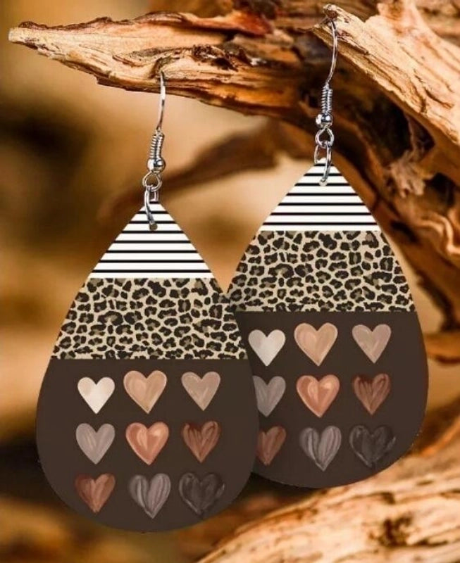 Fashion Water Droplets Pu Leather Sequins Women's Earrings 1 Pair