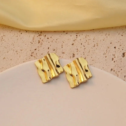 1 Pair Modern Style Geometric Flower Stamping 304 Stainless Steel Imitation Gold Drop Earrings Ear Studs