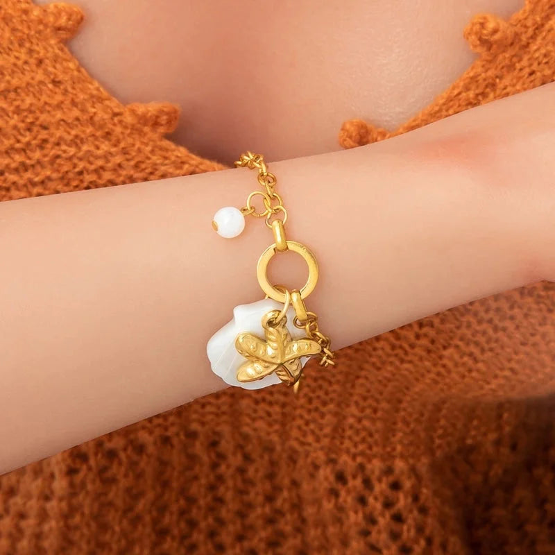 IG Style Sweet Heart Shape 304 Stainless Steel 18K Gold Plated Bracelets In Bulk