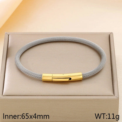 Vintage Style Geometric 304 Stainless Steel 18K Gold Plated Bangle In Bulk