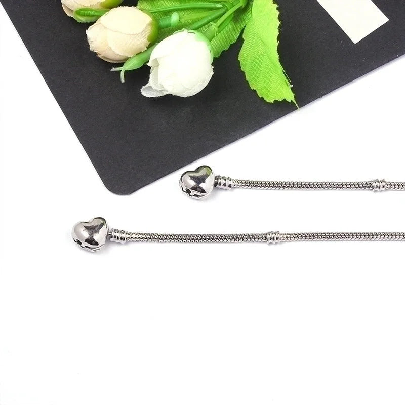 1 Piece Minimalist Heart Shape Copper Bracelets