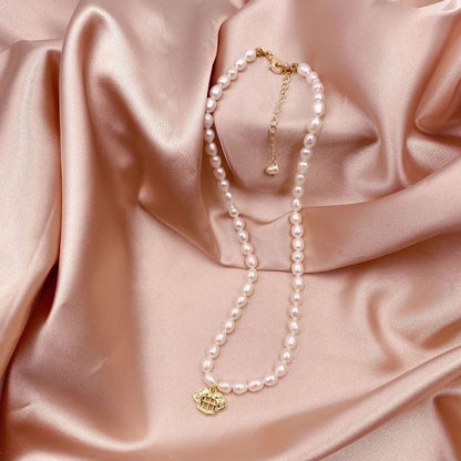 Alloy Freshwater Pearl Copper Fashion Solid Color Irregular Necklace