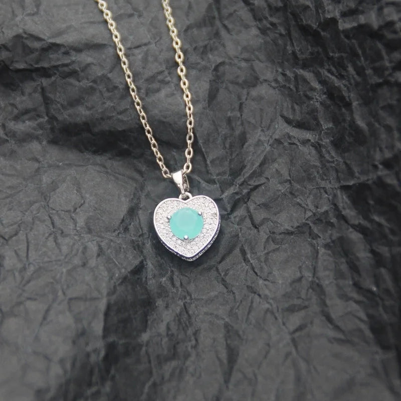 10 Pieces Casual Elegant Basic Moon Heart Shape Bow Knot Titanium Steel Copper Zircon Plating Inlay Pendant Necklace