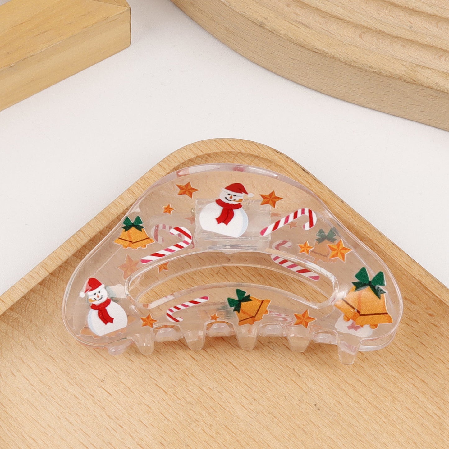 2 Pieces Christmas Transparent Claw Clip Gingerbread Man Christmas Tree Pattern Hair Clip Atmosphere Shark Clip Hair Accessory