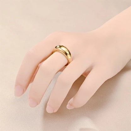 Minimalist Classic Style Solid Color Titanium Steel 18K Gold Plated Polishing Plating Rings