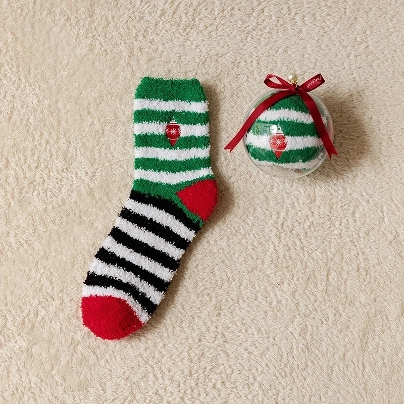 Women's Minimalist Christmas Tree Santa Claus Snowman Cotton Jacquard Crew Socks