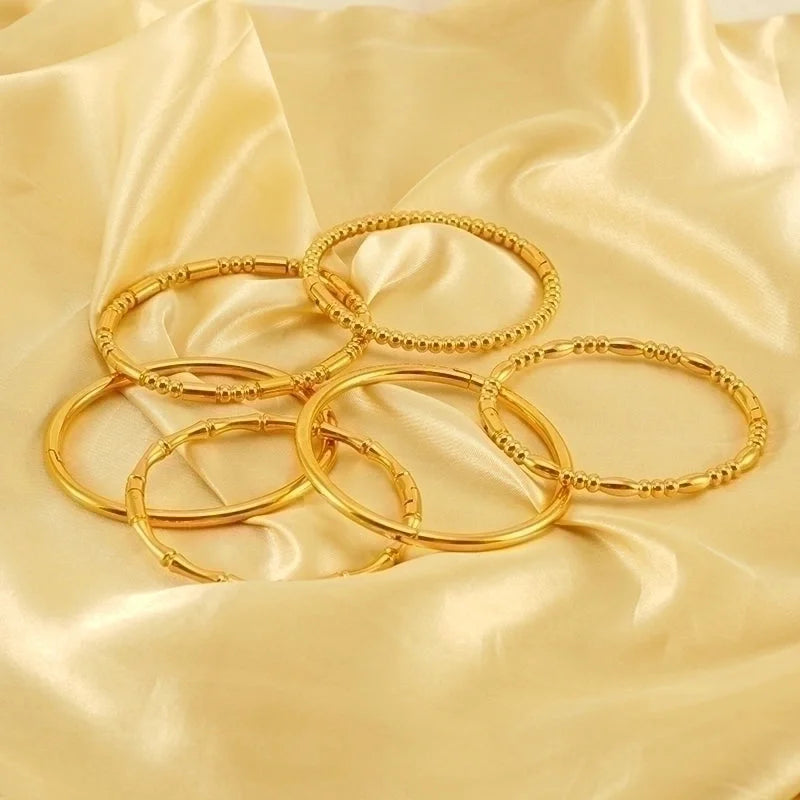 Minimalist Solid Color Stainless Steel 18K Gold Plated Titanium Steel Bangle In Bulk