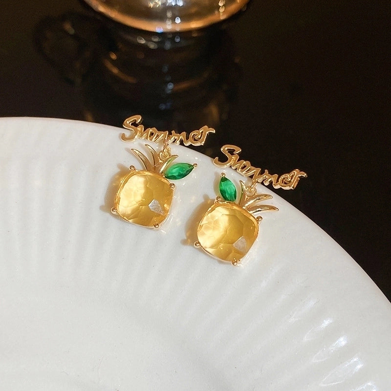 1 Pair Retro Color Block Heart Shape Pleated Inlay Copper Rhinestones Drop Earrings