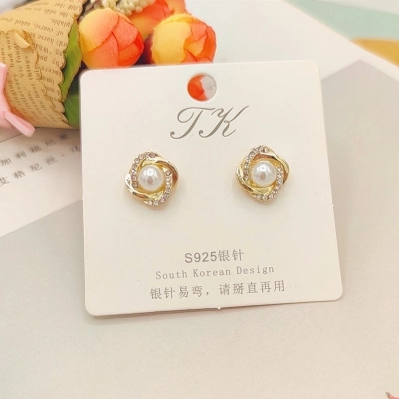 1 Pair Fashion Flower Butterfly Bow Knot Inlay Alloy Artificial Pearls Rhinestones Shell Earrings