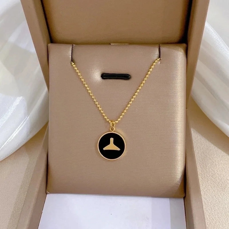 Casual Commute Geometric Titanium Steel Shell Zircon Inlay Pendant Necklace