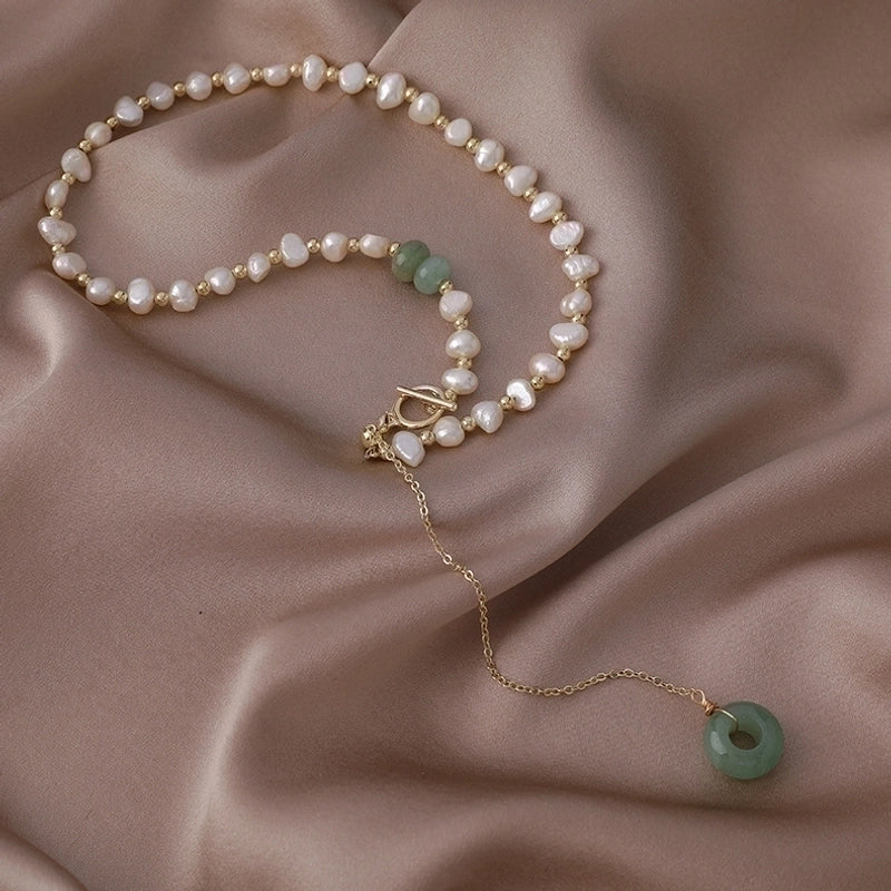 Alloy Freshwater Pearl Copper Fashion Solid Color Irregular Necklace